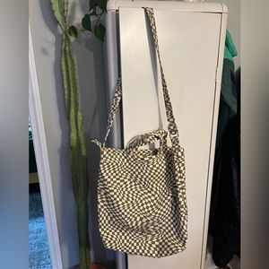 Baggu checkered print green tote
